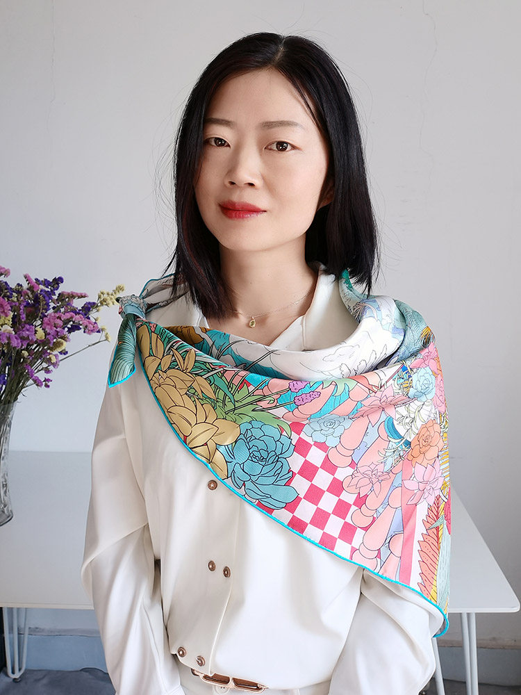 Reversible Dual-Color 19MM 100% Mulberry Silk Twill Scarf -Double-Faced Floral Print Hand-Rolled Hem